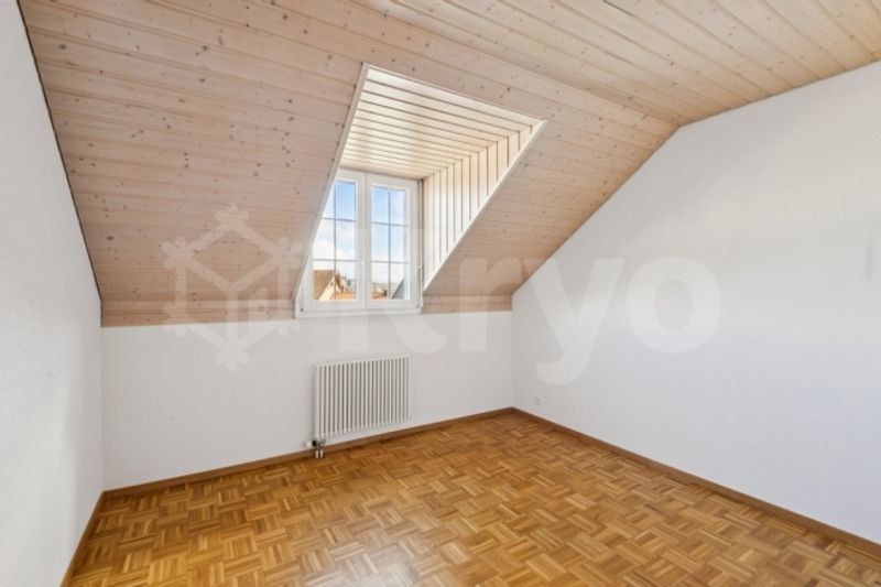 Geräumige Wohnung mit Blick über zwei Etagen - 5