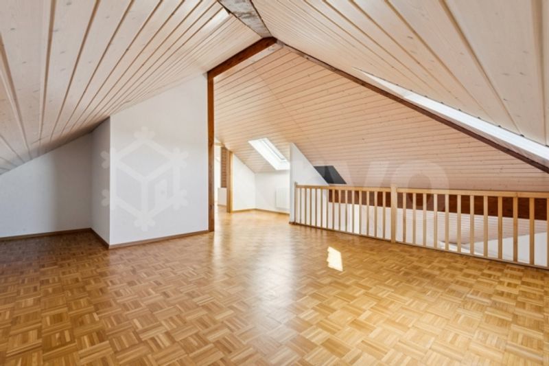 Geräumige Wohnung mit Blick über zwei Etagen - 7