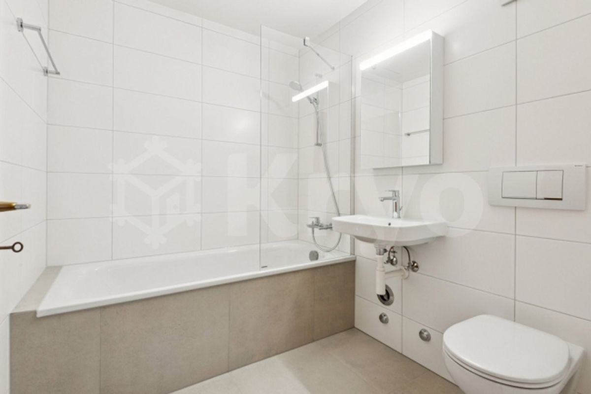 Geräumige Wohnung mit Blick über zwei Etagen - 8