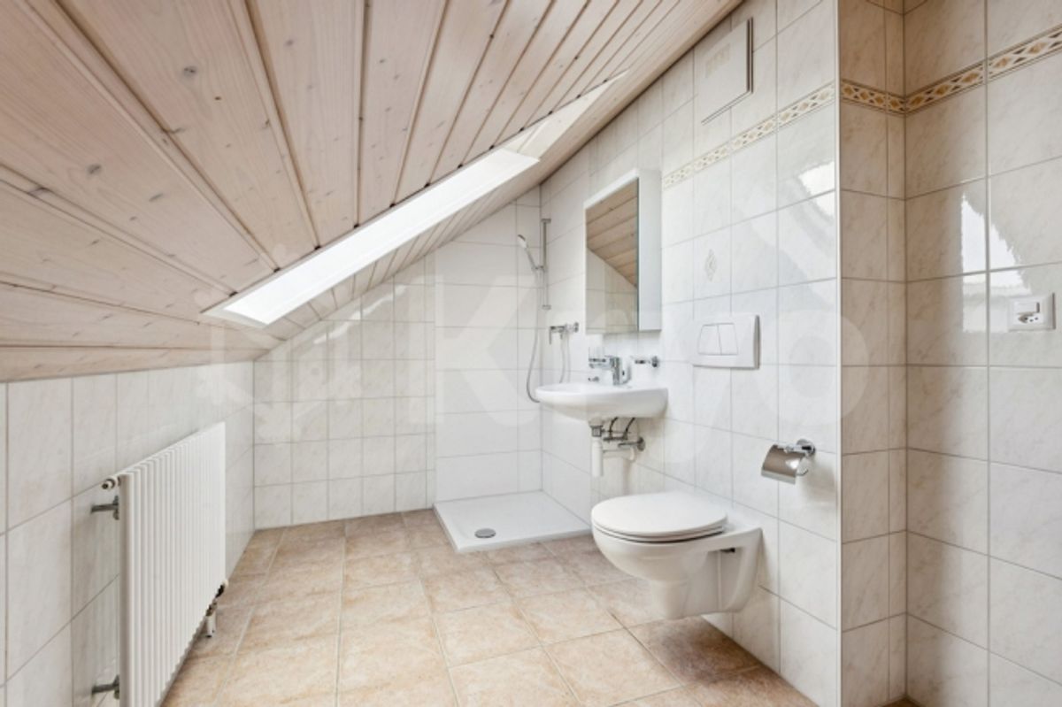 Geräumige Wohnung mit Blick über zwei Etagen - 9