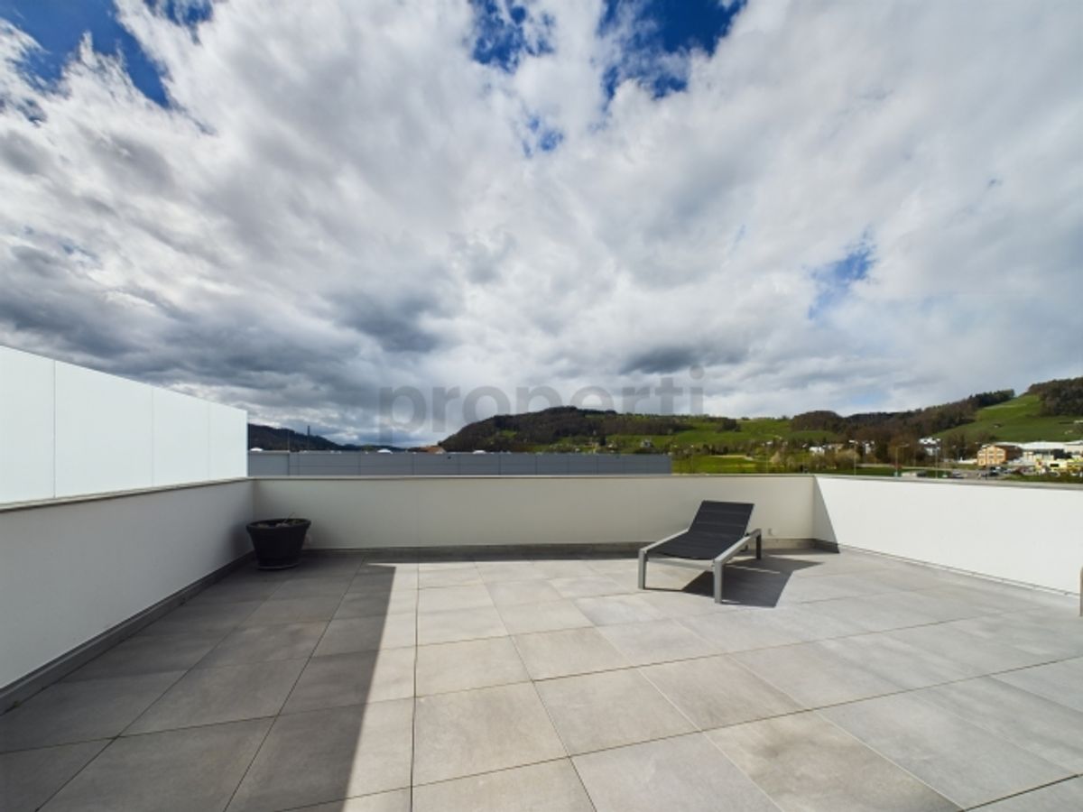 Exklusive 6.5-Zimmer-Dachwohnung mit Dachterrasse in Neftenbach - 9
