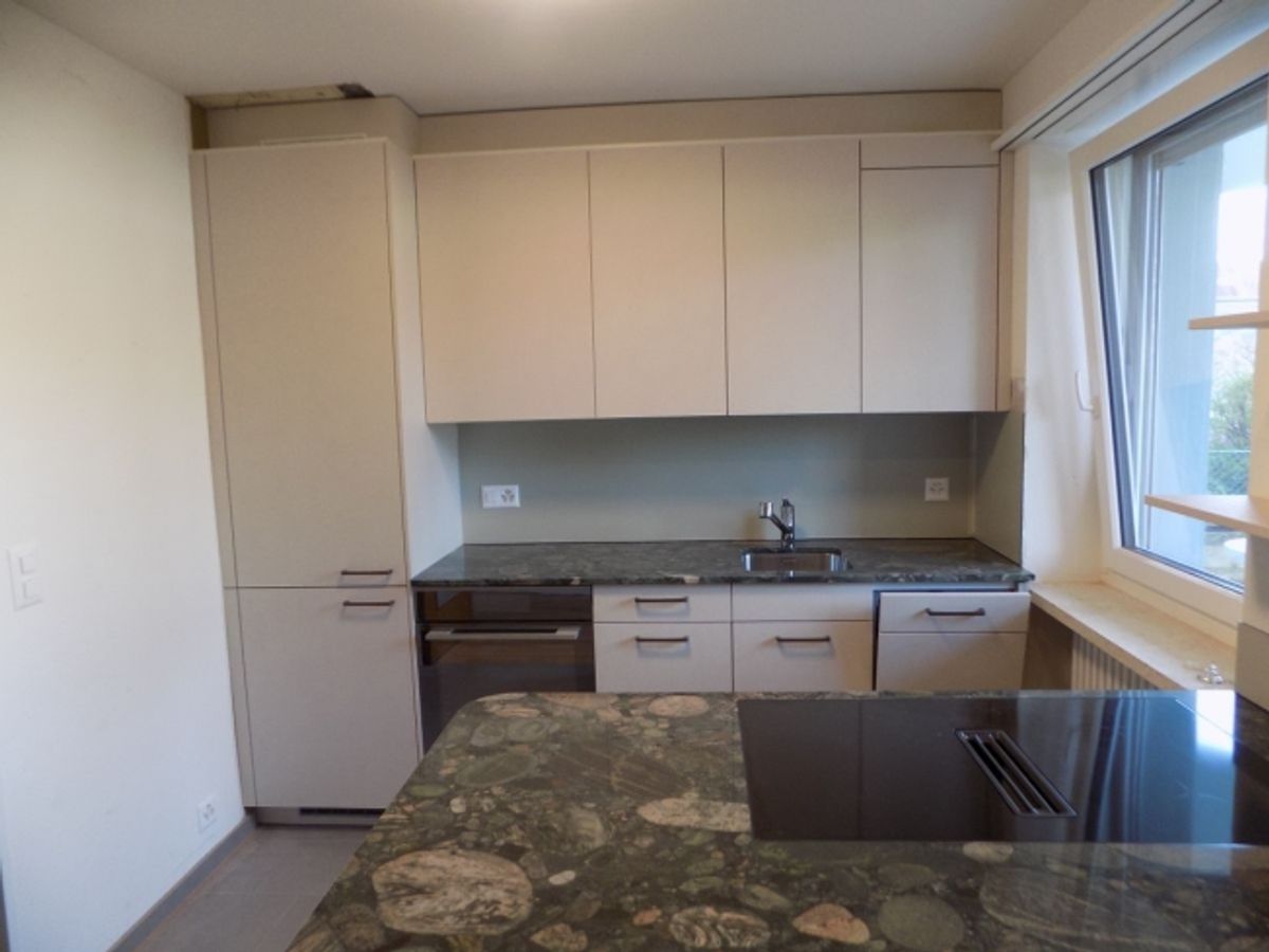 Charmantes Stadthausapartment mit neuer Küche - 0