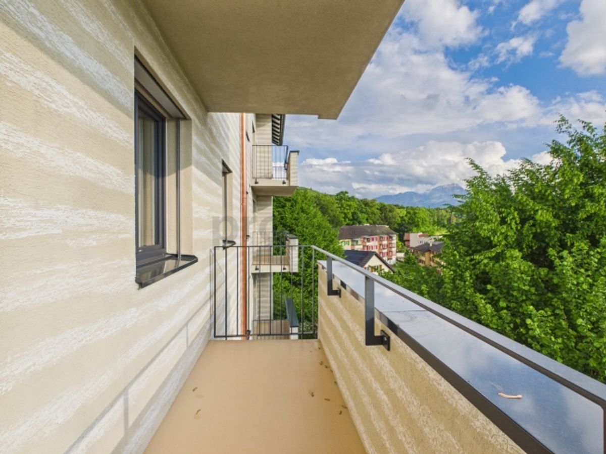 Hochwertig sanierte 3.5-Zimmer-Wohnung im Erstbezug - 9