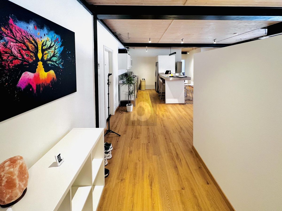 ESPACE DE TRAVAIL MODERNE ET INSPIRANT - 2