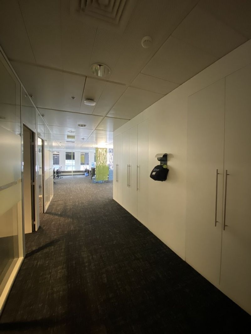 Bureaux de 677 m2- 3ème étage- au Geneva Business Center à Lancy - 4