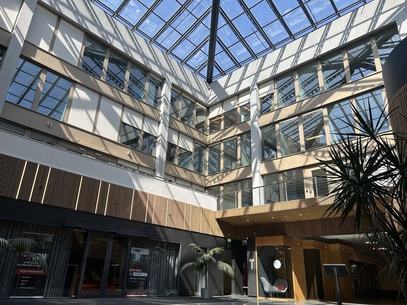 Belle surface de 85 m2 - GBC - Petit-Lancy - 5