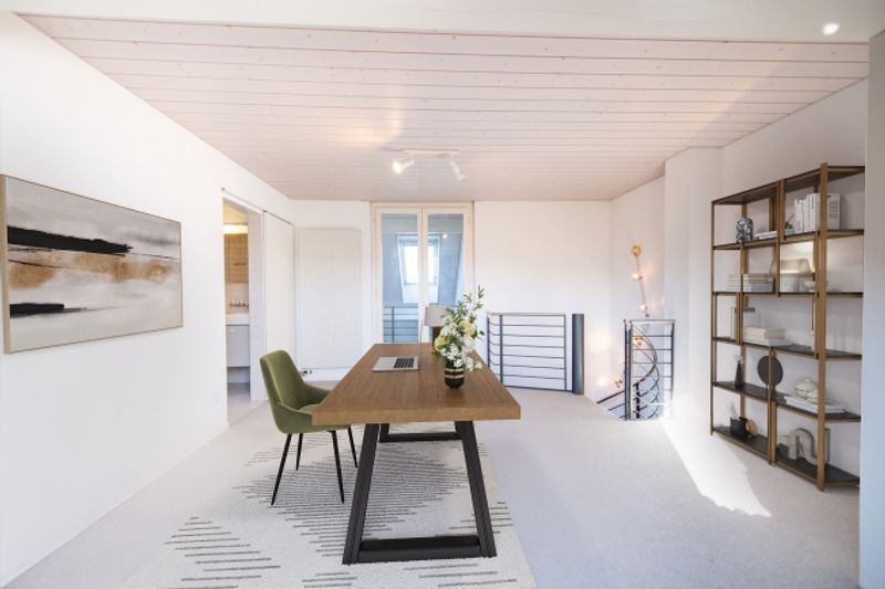 Zentral und ruhig Helle 3.5-Zimmer-Duplex-Wohnung mit Wintergarten und Balkon - 11