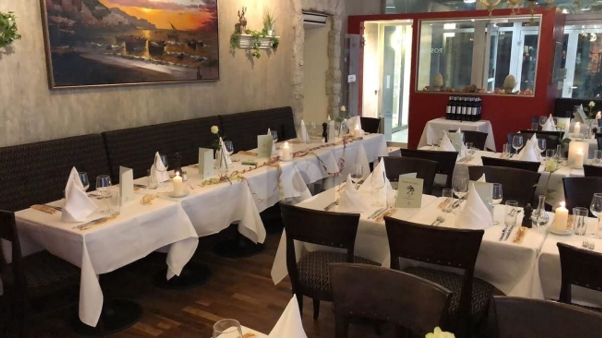 ITALIENISCHE GASTRONOMIE AN BESTER LAGE - 1