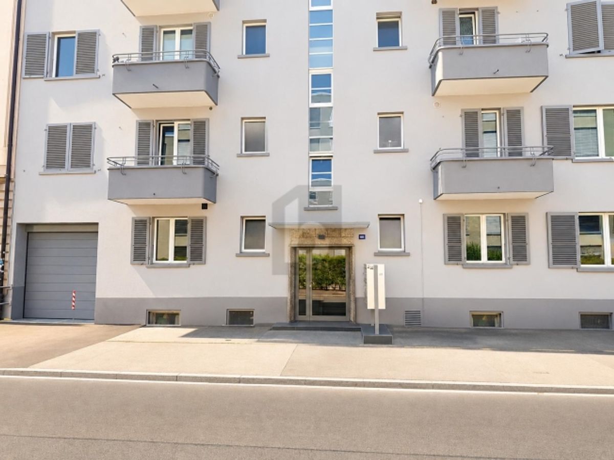 LUMINEUX AVEC TERRASSE ET JARDIN COMMUN - 0