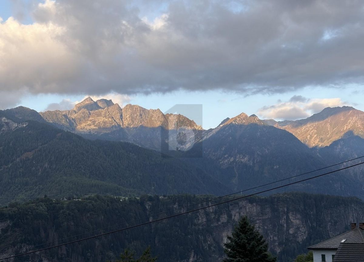 ACCOGLIENTE CON SPLENDIDO PANORAMA - 1