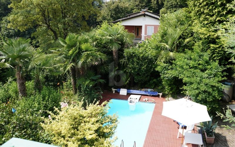 CON GIARDINO E PISCINA - 3