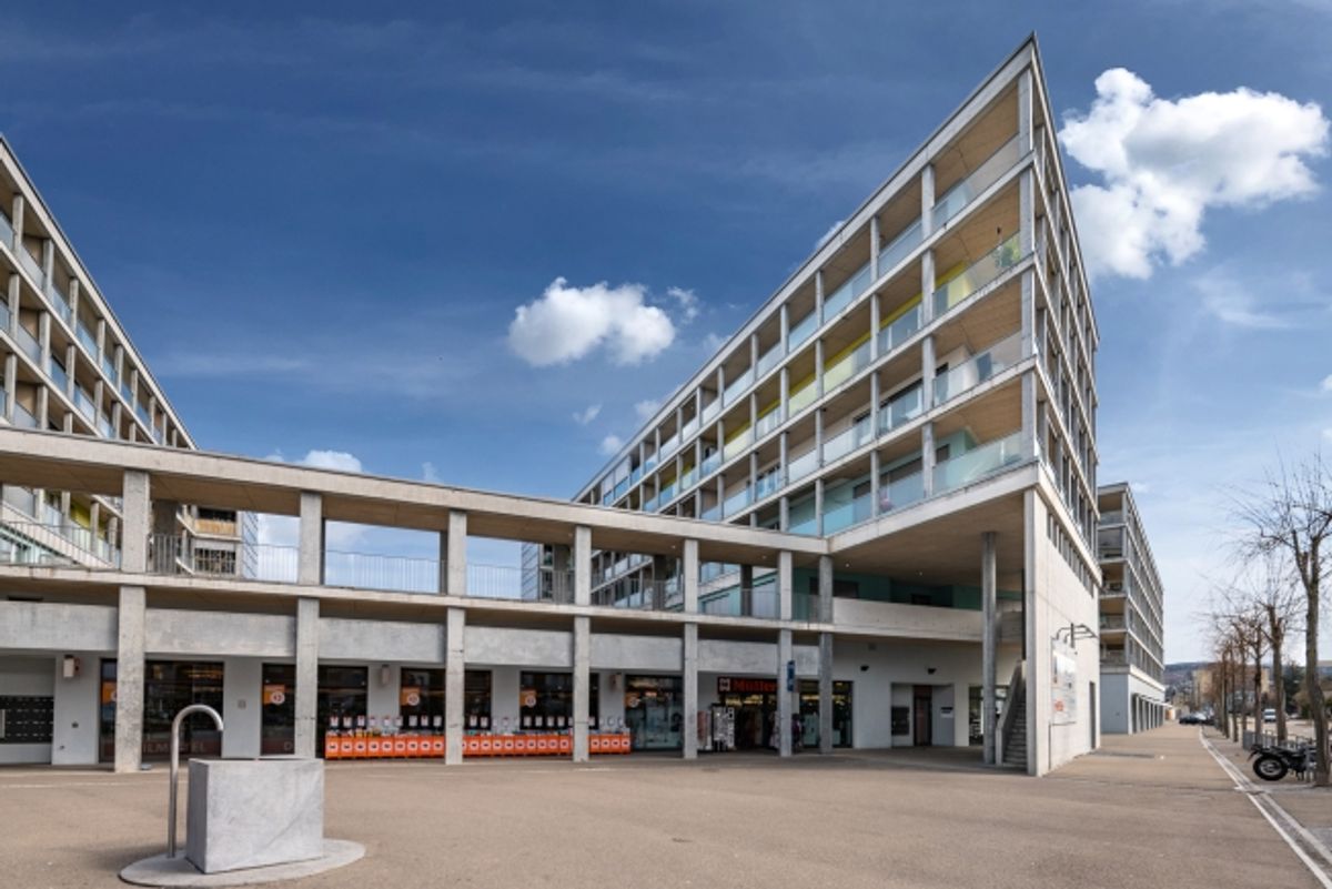 Einstellplätze in Tiefgarage zu vermieten - 0
