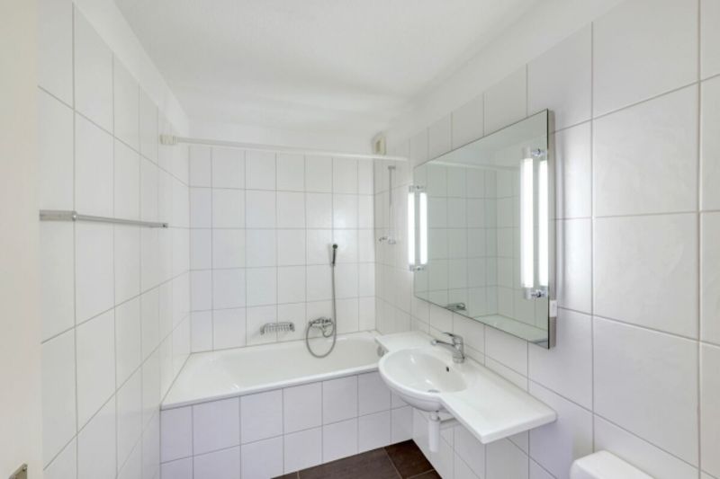 4.5-Zimmer-Terrassenhaus im Grünen mit Renovationspotential - 5