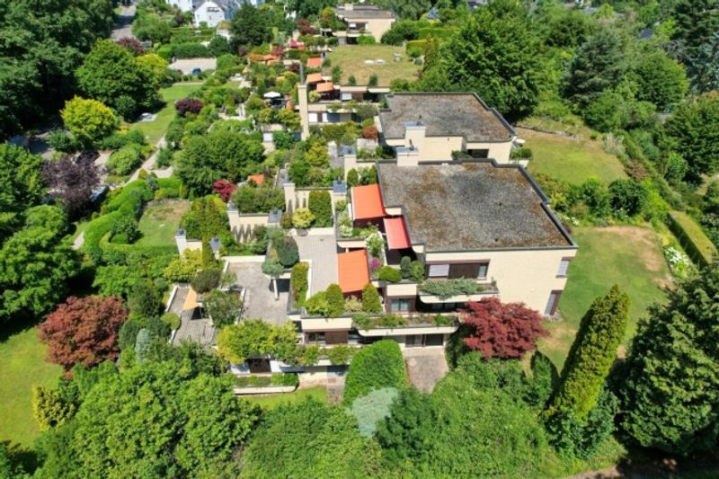 4.5-Zimmer-Terrassenhaus im Grünen mit Renovationspotential - 15