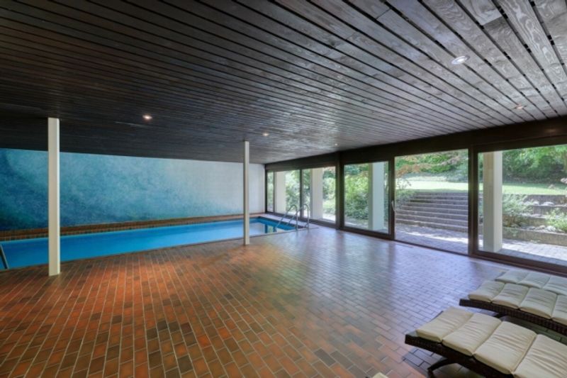 4.5-Zimmer-Terrassenhaus im Grünen mit Renovationspotential - 8