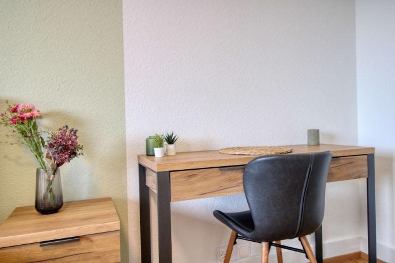Lakeside Coliving Haven in Lausanne's Avenue de France - 7