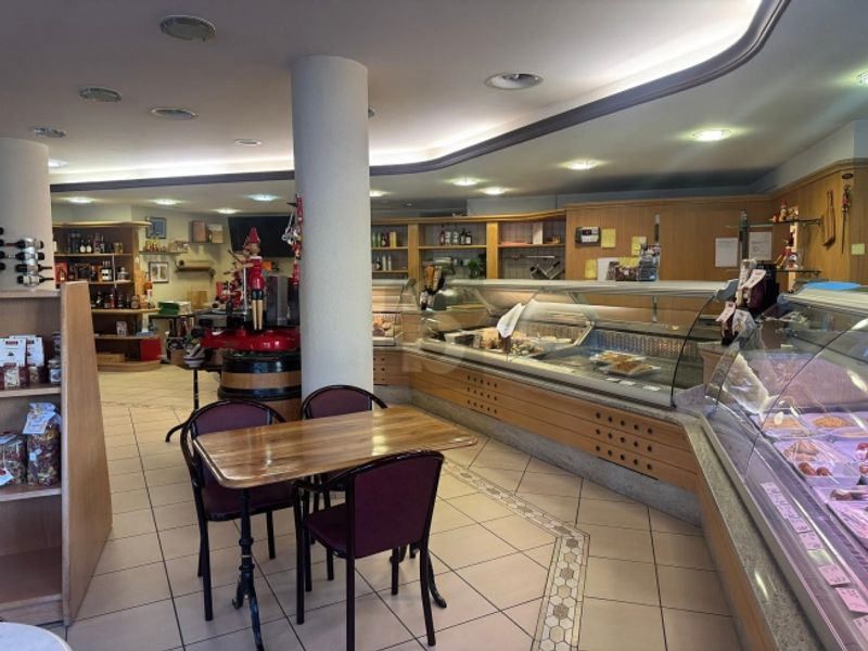 HAUTE GASTRONOMIE DANS UN CADRE DYNAMIQUE - 3