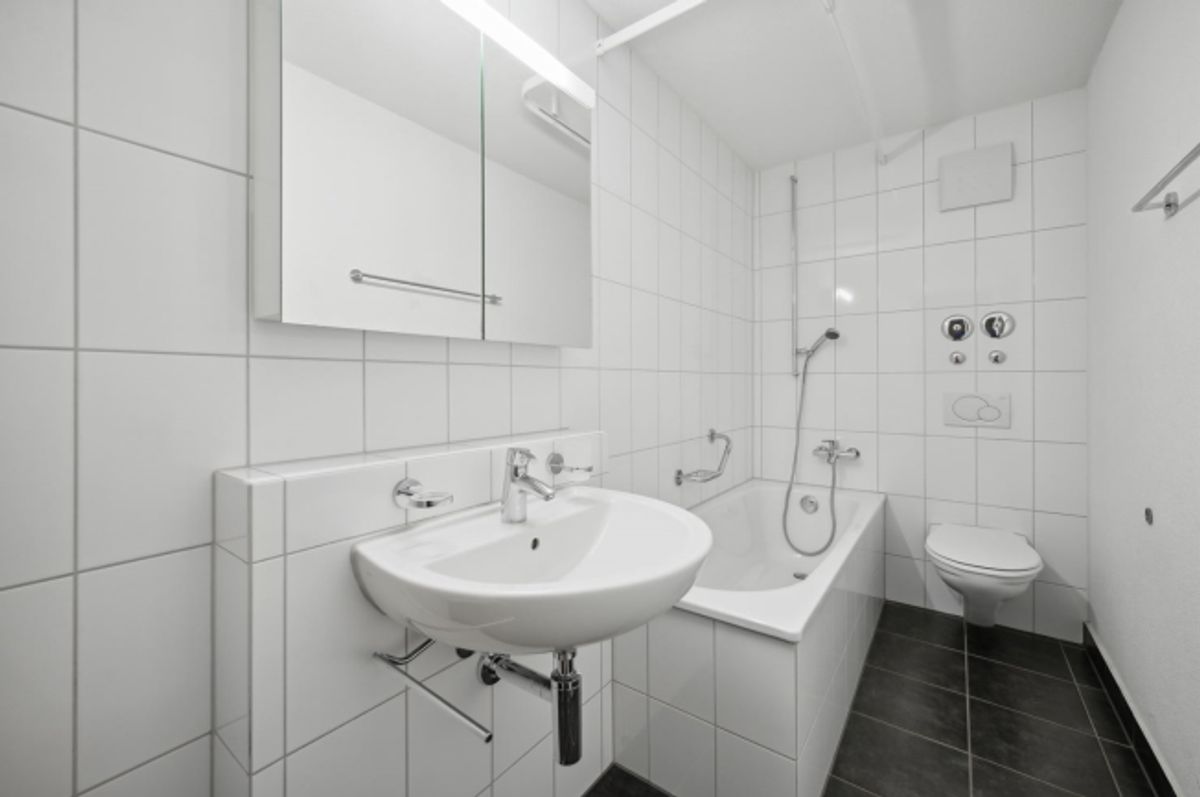 Single-Wohnung an ruhiger Lage zu vermieten! - 3
