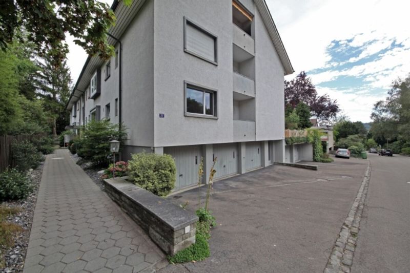 5.5 Zimmerwohnung an ruhiger Lage mit grosszügigem Garten - 13