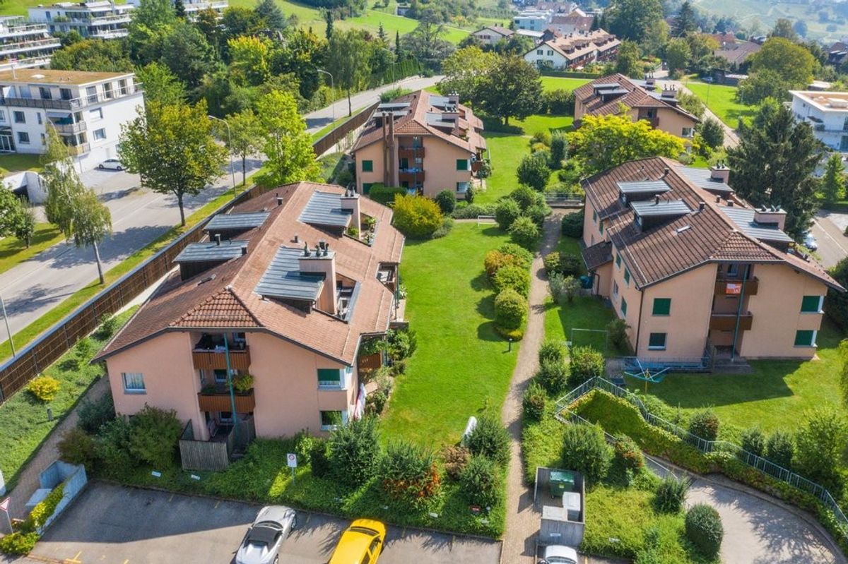 Einstellplatz in Männedorf zu vermieten! - 0