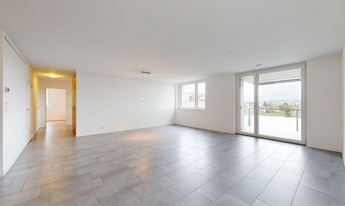Moderne 5.5-Zi.-Wohnung mit Weitsicht und Balkon - Wil SG - 2