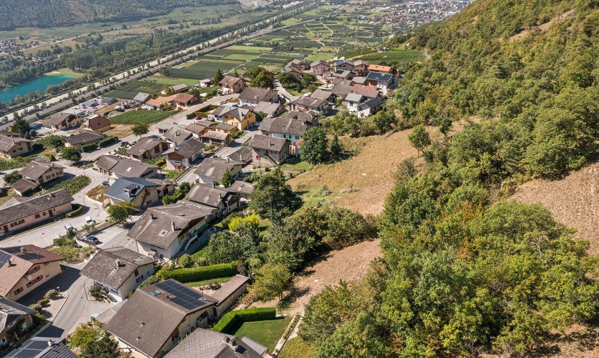 Baulandparzelle mit 893 m² in Flanthey (Lens) - 2