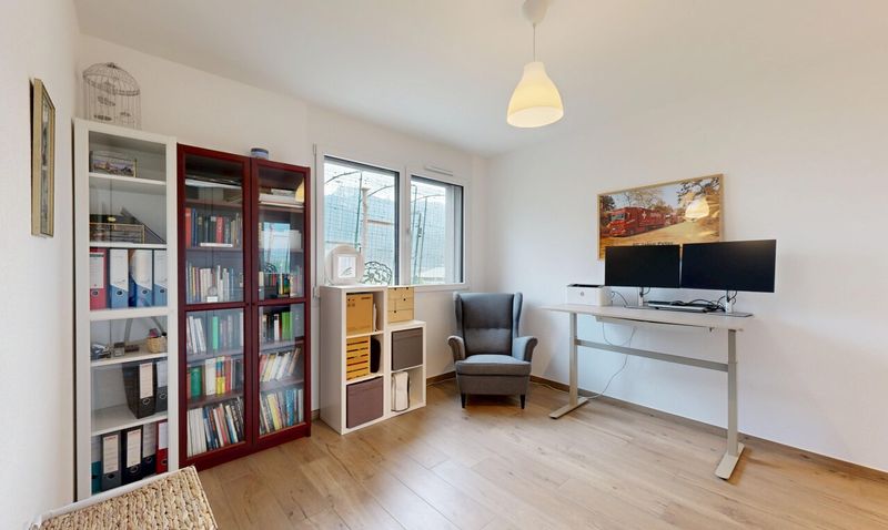 Moderne 3.5-Zimmer-Wohnung mit Panoramablick - 5