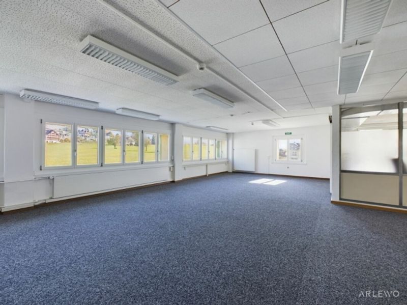 Grosszügige Bürofläche für Ihre Bedürfnisse - 1