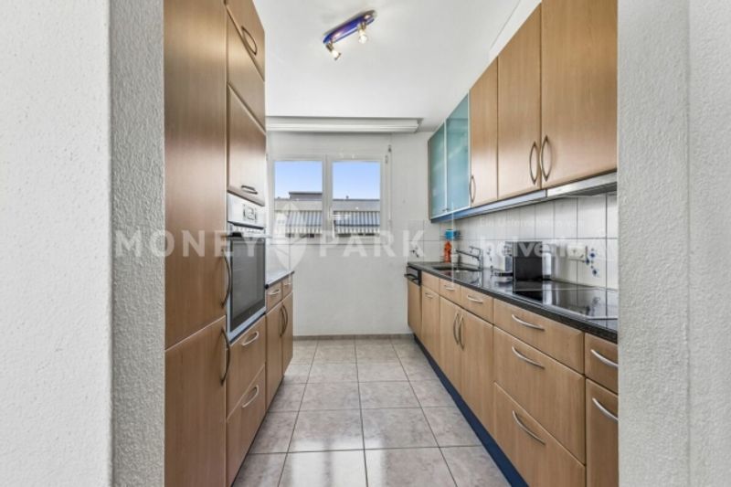 Attraktive 4.5-Zimmer-Maisonette-Wohnung - 3