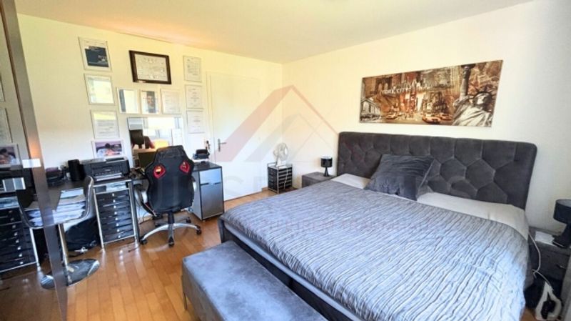 Wohnen mit traumhafter See- und Bergsicht - 2.5-Zimmer-Wohnung mit 35 m² Terrasse in Greppen - 8