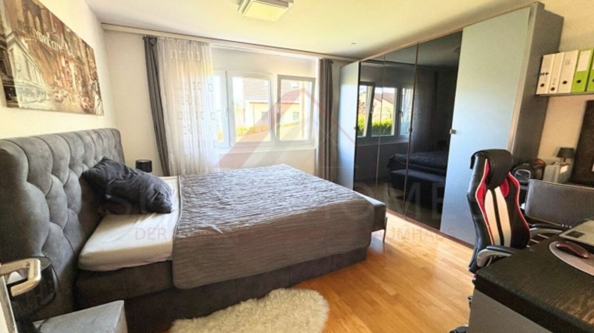 Wohnen mit traumhafter See- und Bergsicht - 2.5-Zimmer-Wohnung mit 35 m² Terrasse in Greppen - 8