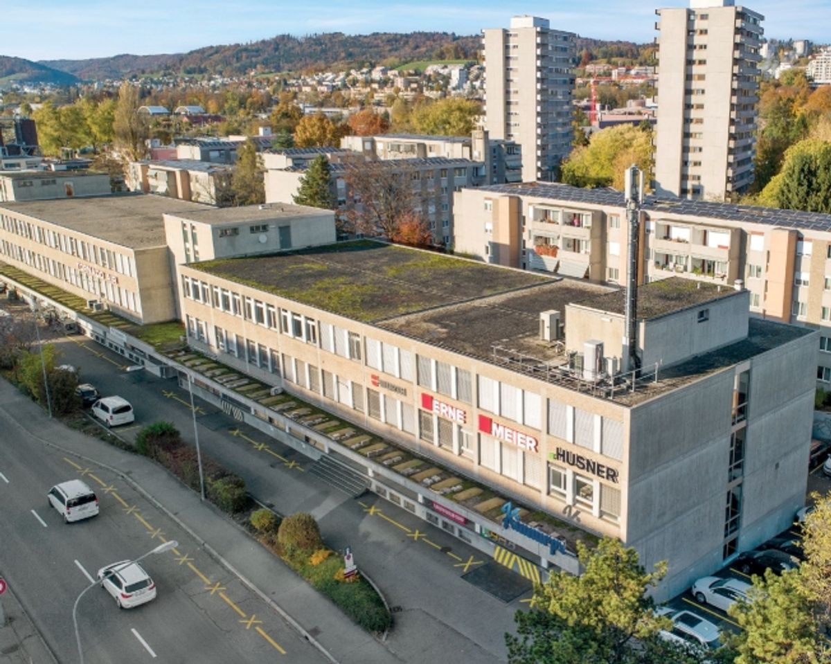 RAUM FÜR IHRE IDEEN - vielseitig nutzbare Gewerbefläche in Zürich Altstetten - 0