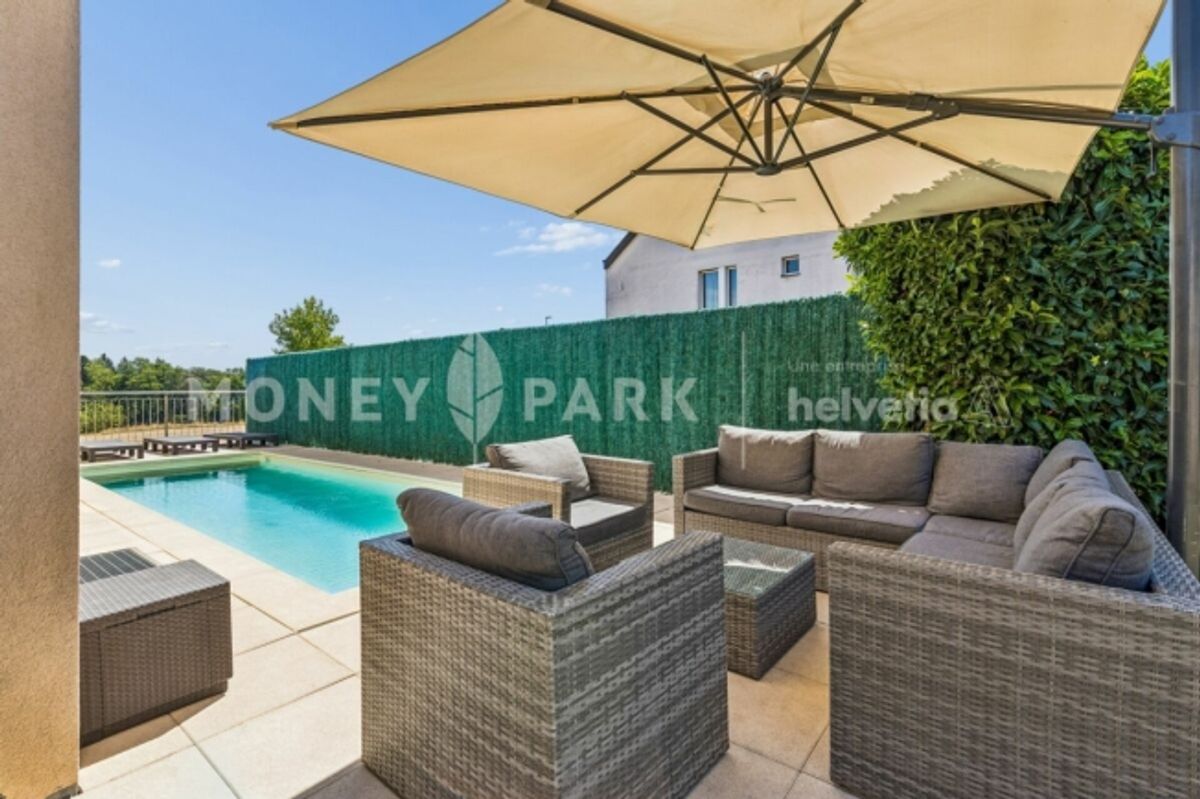 Villa familiale avec piscine à Boussens - 1