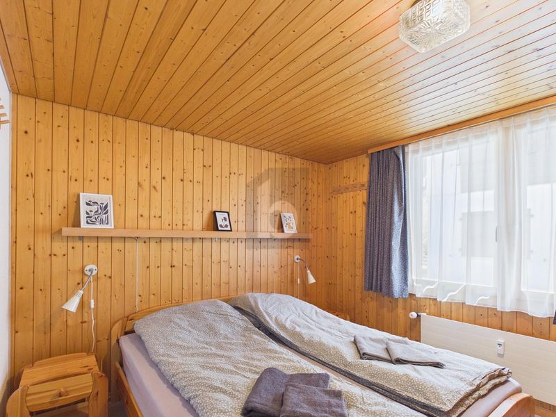 SONNENVERWÖHNT IN DER WALLISER BERGWELT - 4
