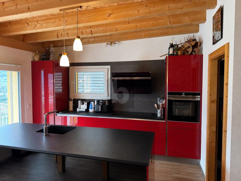 VUE EXCEPTIONNELLE ET MODERNE AVEC STUDIO - 5