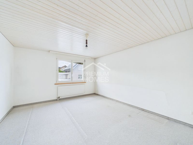 RESERVIERT - 6