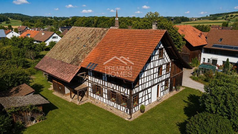 Historisches Fachwerkhaus mit grossem Grundstück - 7