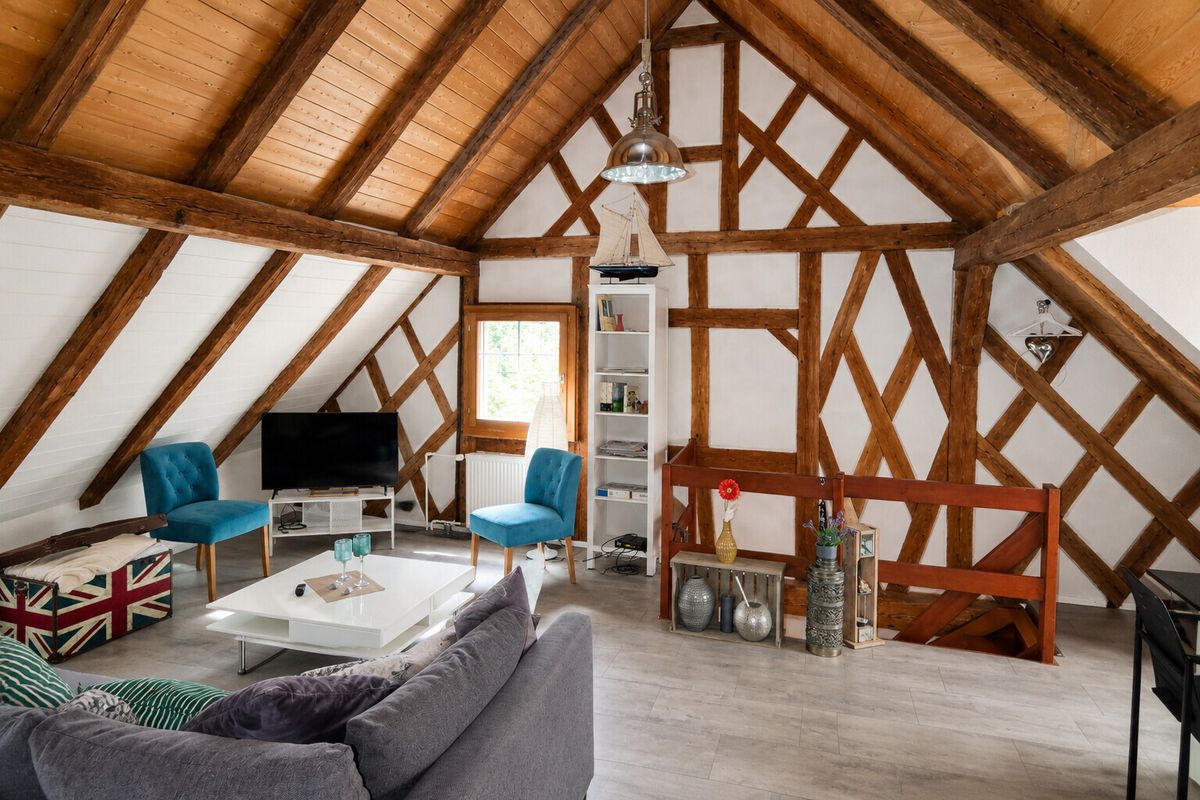 Charmante 2-Zimmer-Dachwohnung mit Seesicht in Steckborn. - 5