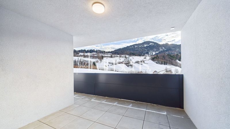Moderne 2.5-Zimmerwohnung mit sonniger Terrasse & Bergsicht - 8