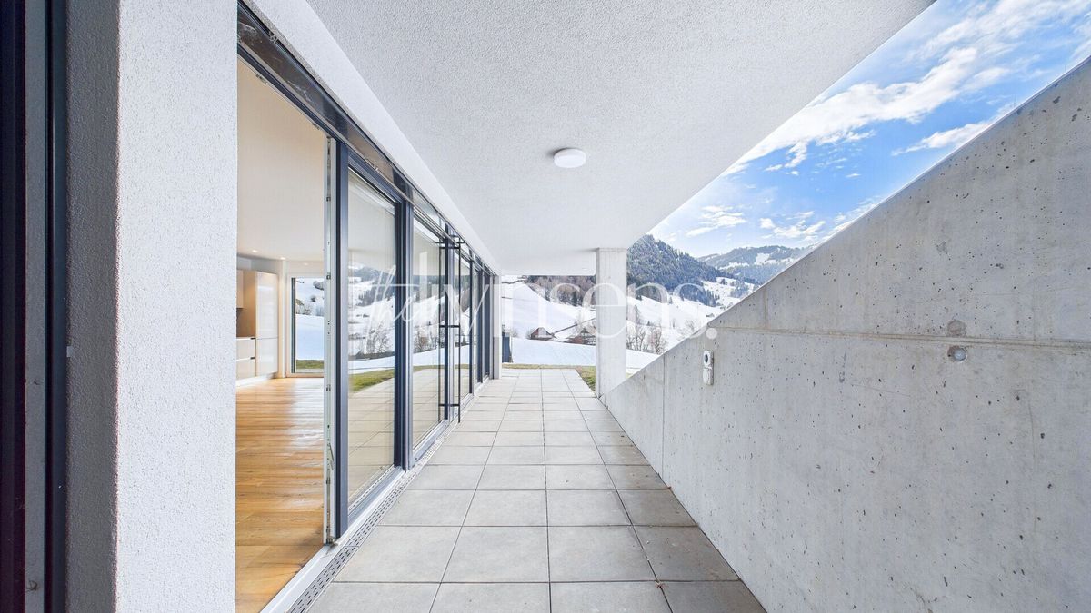 4.5-Zimmer Terrassenwohnung mit traumhafter Bergsicht - 0