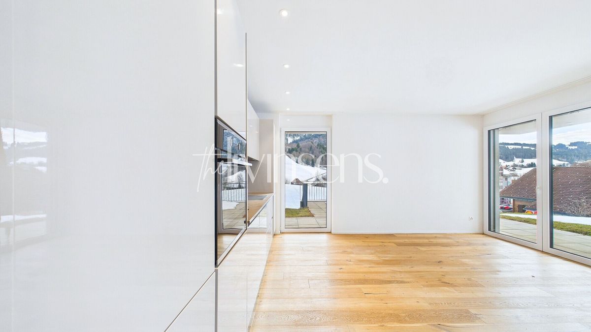 4.5-Zimmer Terrassenwohnung mit traumhafter Bergsicht - 4