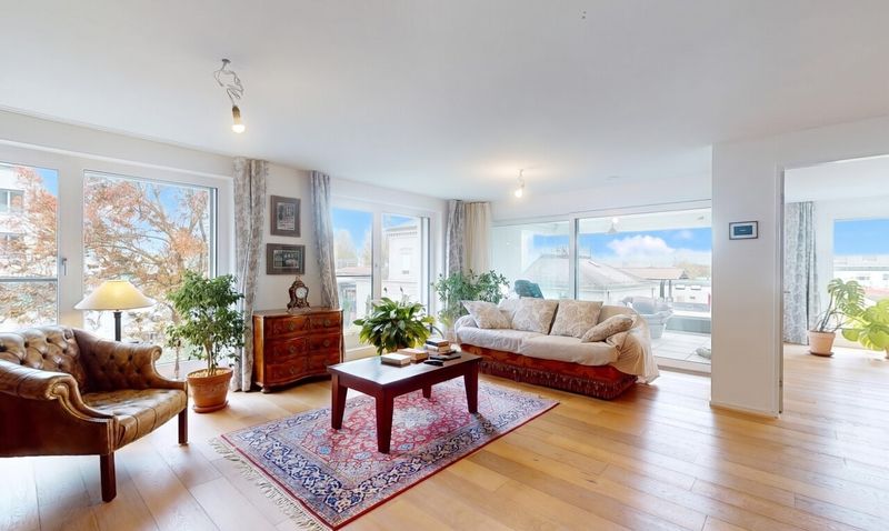 Attraktive 4.5-Zimmer-Wohnung in idealer Lage in Zürich - 3