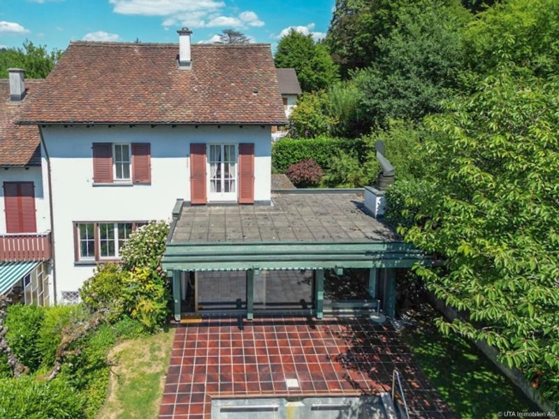 Privates Wohnparadies mit Pool an begehrter Lage - 11