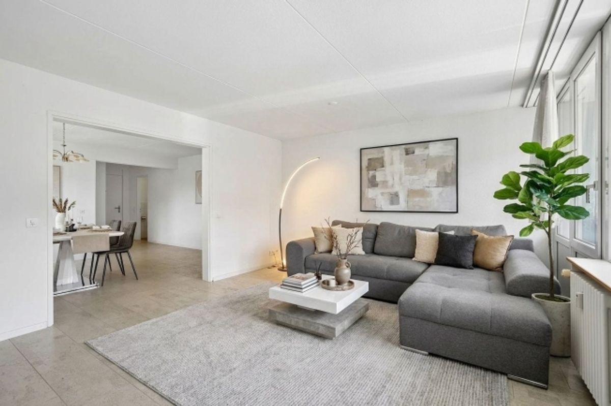 Panoramablick inklusive - Exklusive 2.5-Zimmer-Wohnung in Baden - 1