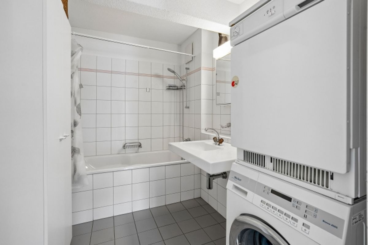 Panoramablick inklusive - Exklusive 2.5-Zimmer-Wohnung in Baden - 7