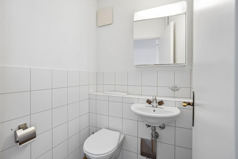 Panoramablick inklusive - Exklusive 2.5-Zimmer-Wohnung in Baden - 12
