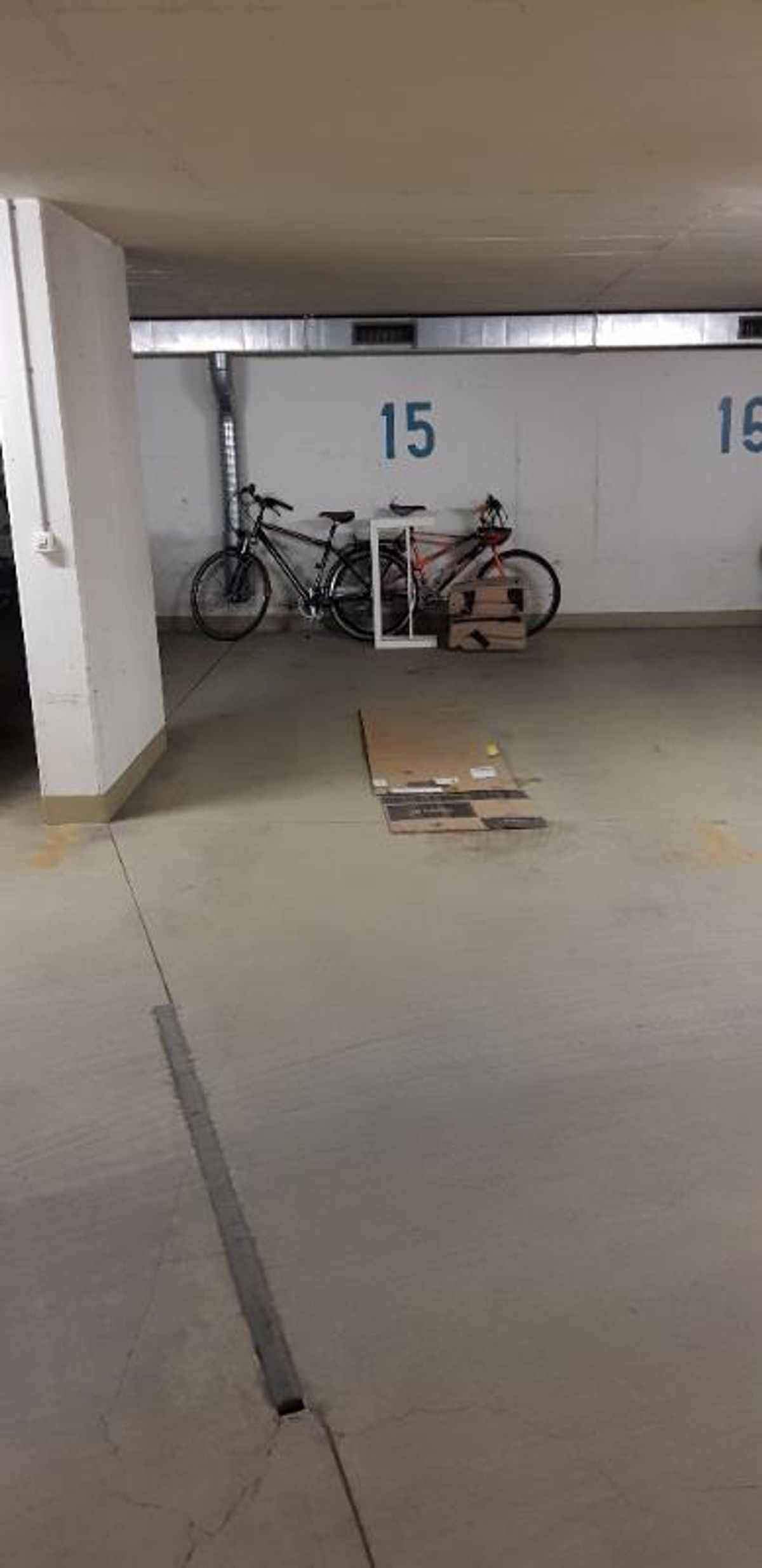 Tiefgarage - 0