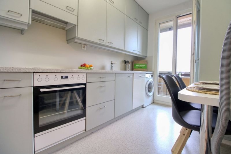 Your Stylish Coliving in Zürich's Vibrant Höngg District - 9