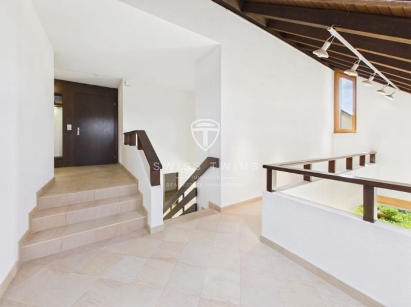 6.5-Zi. Wohnung mit 180 m² Terrasse in Stallikon - 6