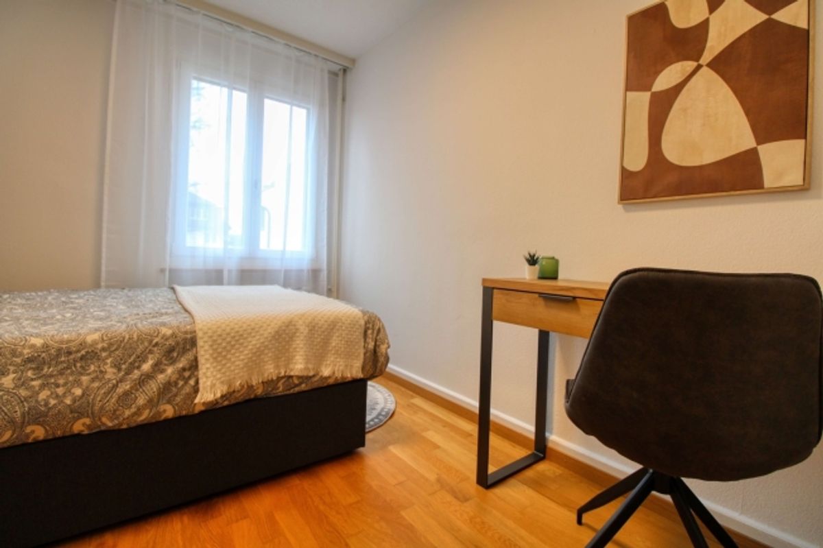 Your Stylish Coliving in Zürich's Vibrant Höngg District - 0